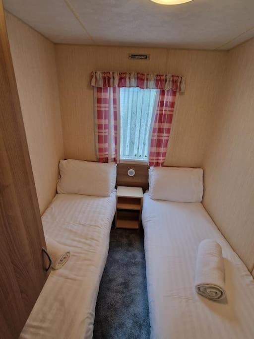 Homely 3 Bed Van @ Weymouth Bay Εξωτερικό φωτογραφία