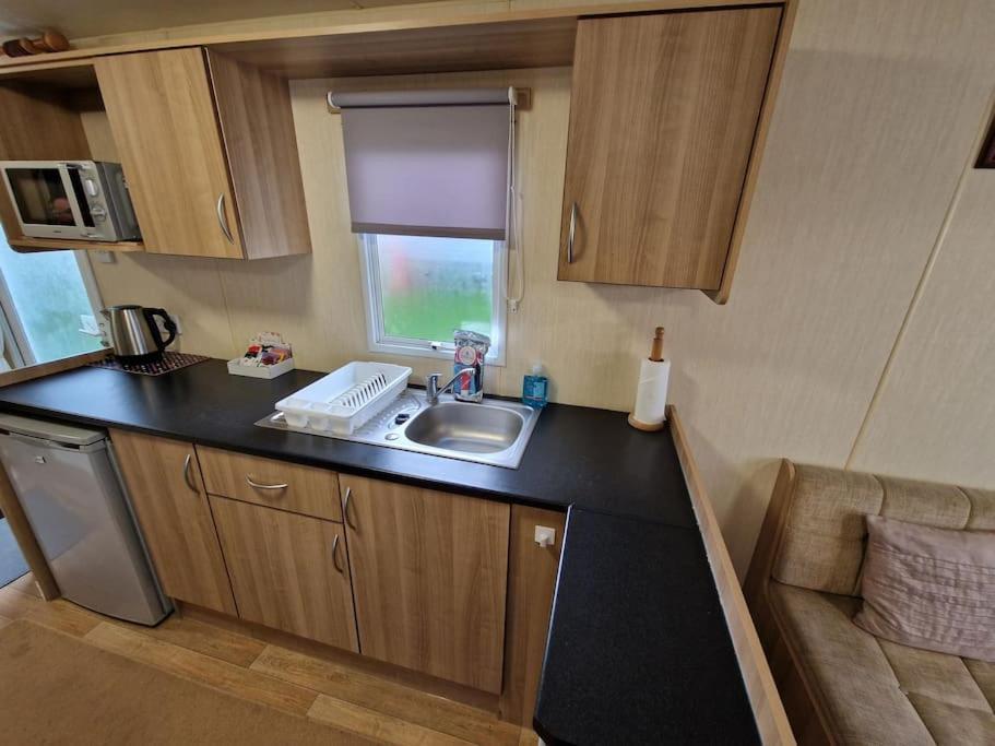 Homely 3 Bed Van @ Weymouth Bay Εξωτερικό φωτογραφία
